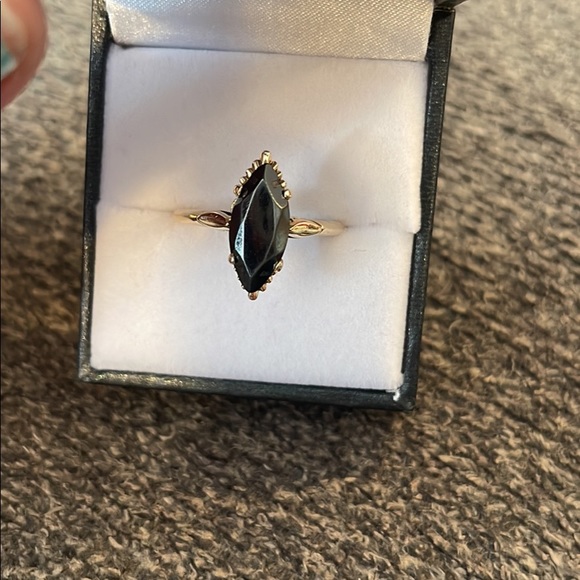 10K gold hematite ring - Picture 5 of 5